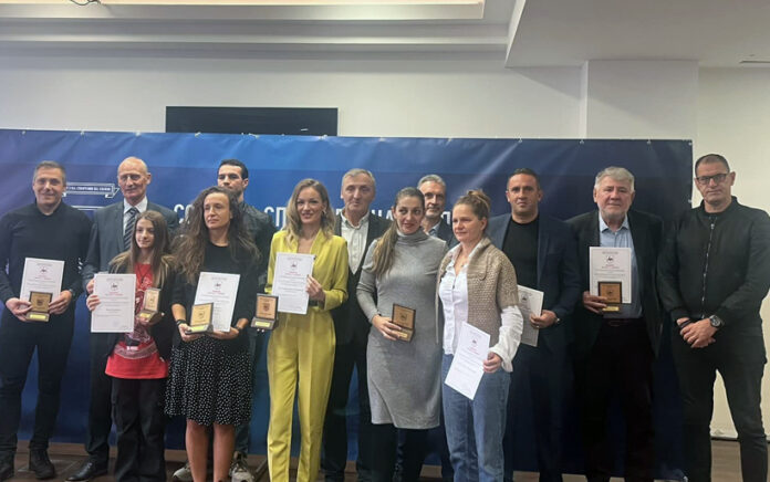 Сојузот на спортови на град Скопје ги додели наградите „13 Ноември“