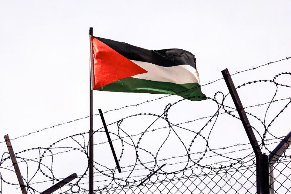 ОН: Во февруари преполовено количеството помош што влезе во Појасот Газа