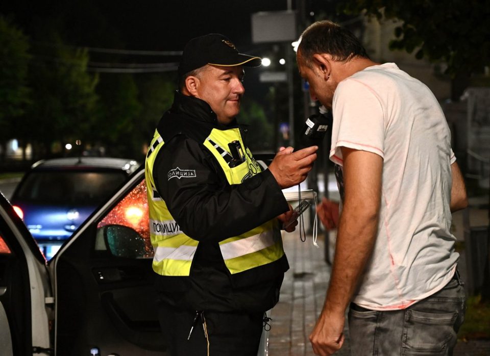 Скопјанец возел со 3,1 промини алкохол: Отстранет од сообраќај, пренесен во болница, па уапсен