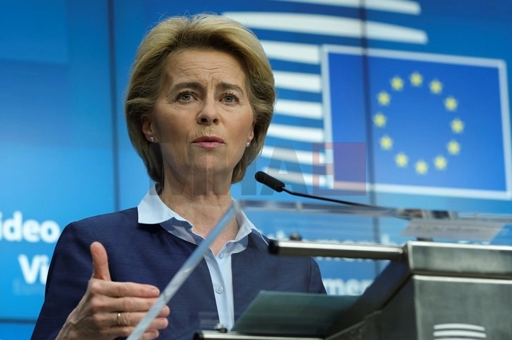 Фон дер Лајен: Следната година ЕУ ќе може да произведе милион проектили
