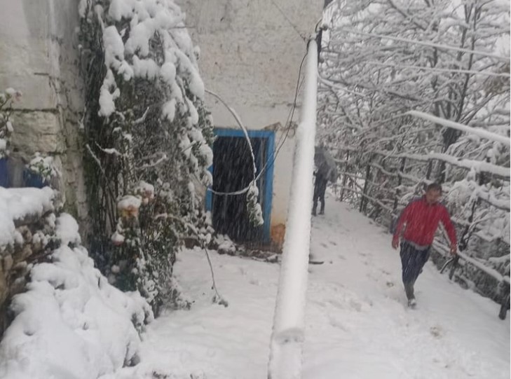 Со денови се без струја: Kатастрофална состојба на Македонците во областа Голо Брдо