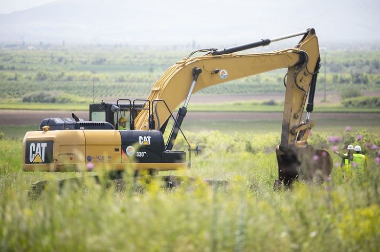 Го убил очувот со багер и веднаш го закопал