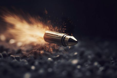 Скопјанец во дворот пронашол залутан куршум
