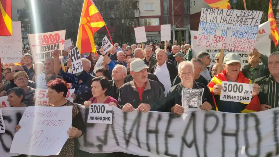 Пензионери протестираа во Скопје, нема одговор на барањето за линеарно зголемување на пензиите