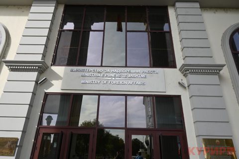 Шест македонски државјани денеска ќе се евакуираат од Израел кон Египет, утре со владиниот авион ќе полетаат за Скопје