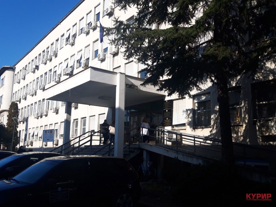 ВМРО-ДПМНЕ: Владата не води грижа за здравствениот кадар, ама води грижа само за вработување на децата на директорите на клиниките