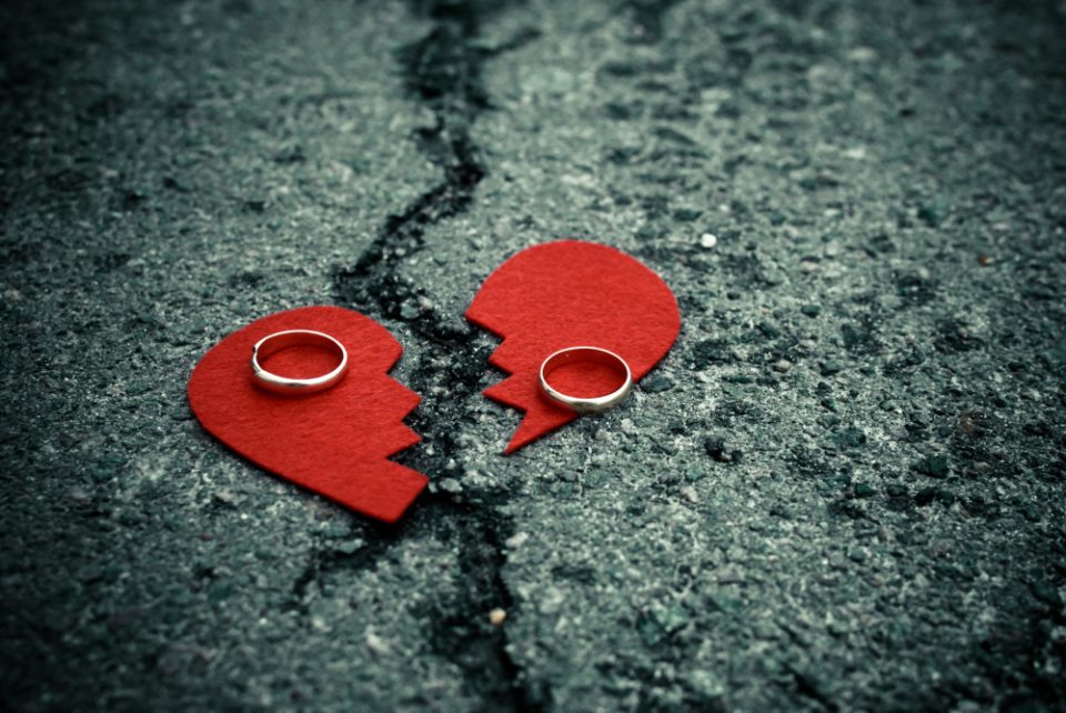 Три причини зошто паровите одлучуваат да го прекинат бракот