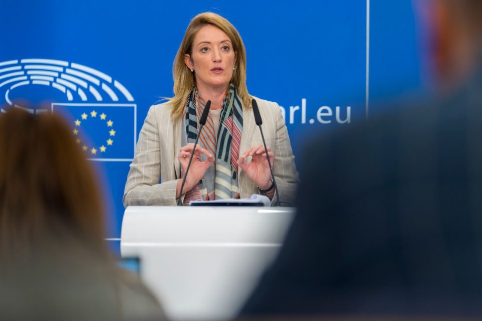 Мецола: ЕУ треба да се подготви за проширување на 30, 33 или 35 земји
