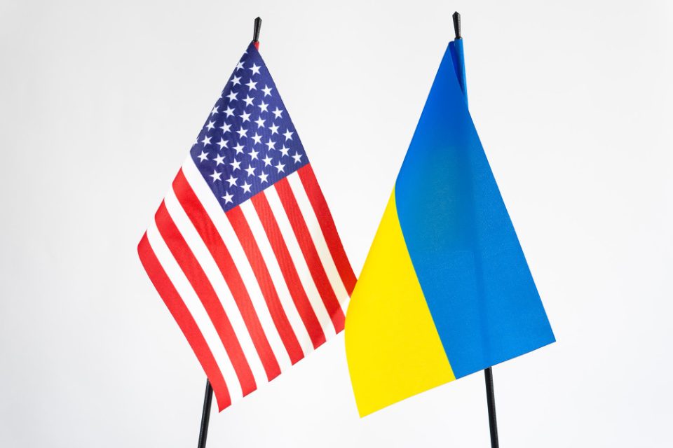 САД испраќаат итна воена помош од 300 милиони долари за Украина