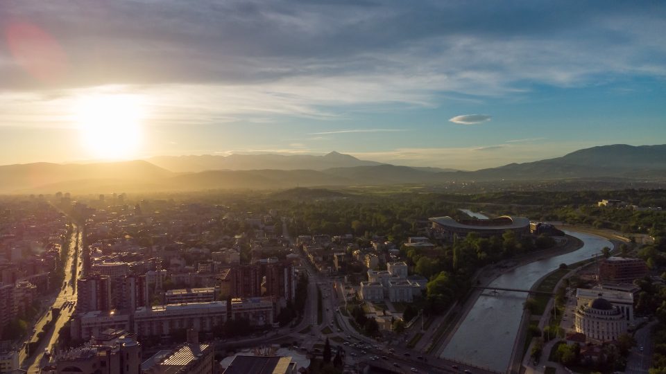 Скопје утринава трет најзагаден град во светот