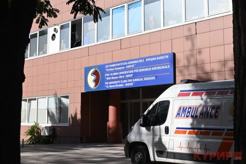 Малолетник тешко повреден во сообраќајна несреќа во Скопје