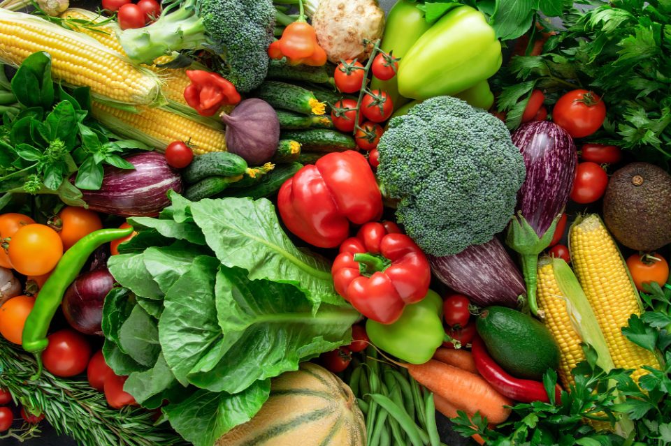 Нутриционистите ги препорачуваат ОВИЕ видови зеленчук за борба со високиот притисок