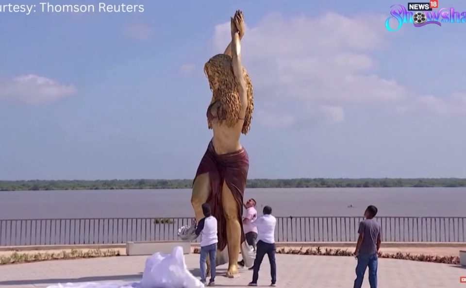 ВИДЕО: Откриен споменик со ликот на Шакира во Колумбија