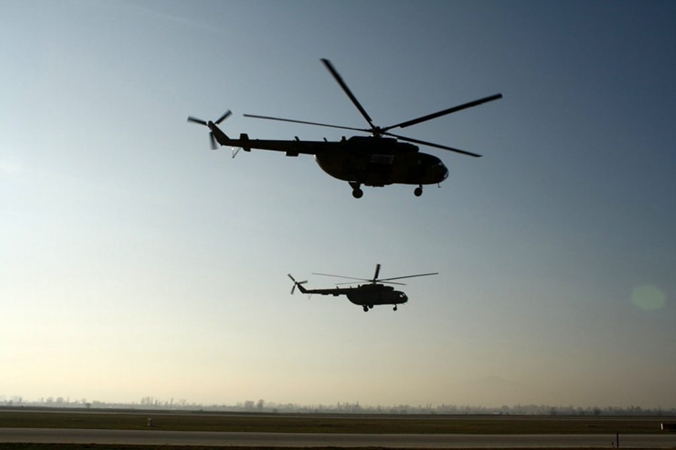 Петровска: Комисија ќе го истражува случајот со принудното слетување на армискиот хеликоптер