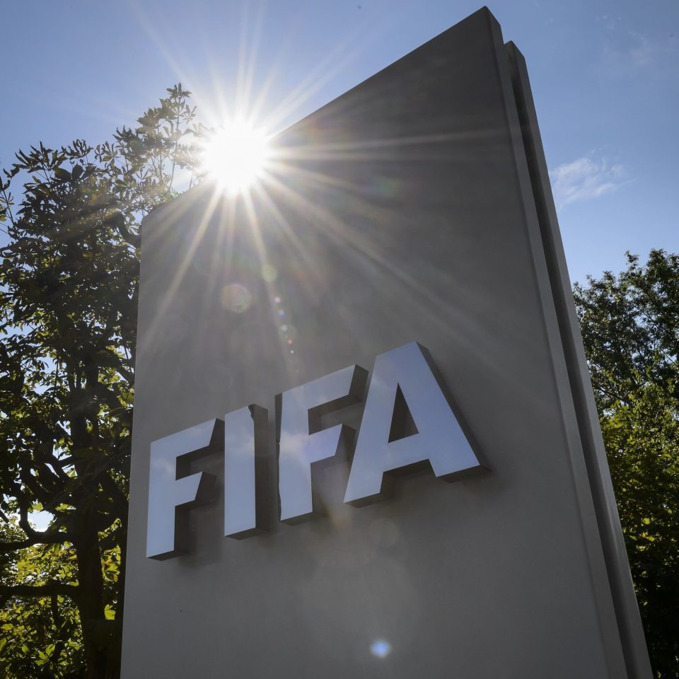 ФИФА: Фудбалските менаџери заработија рекордни 888 милиони долари