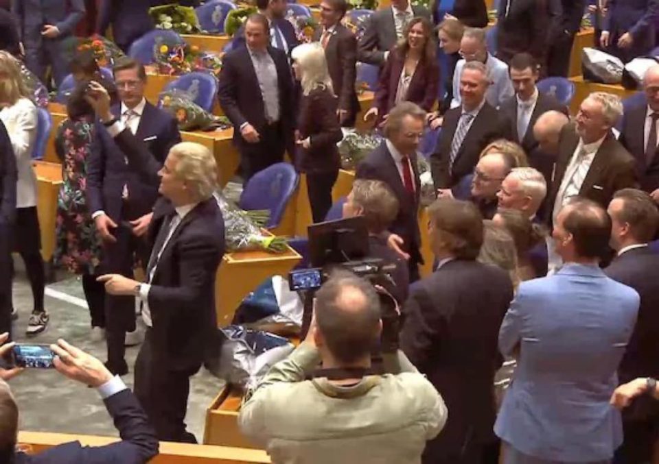 Новиот холандски парламент положи заклетва