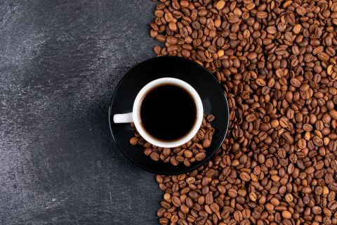 Кафето „Арабика“ настанало со вкрстување на два други вида пред стотици илјади години