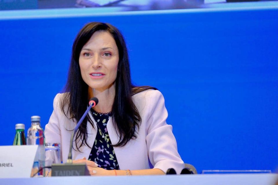 Марија Габриел го враќа мандатот, Бугарија пред нови избори