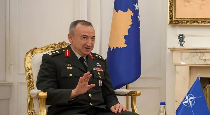 Командант на КФОР: Ситуацијата во северно Косово е мирна, но и натаму кревка