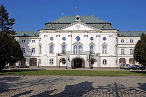 Словачка се закани дека ќе ги блокира постоечките санкции на ЕУ против Русија