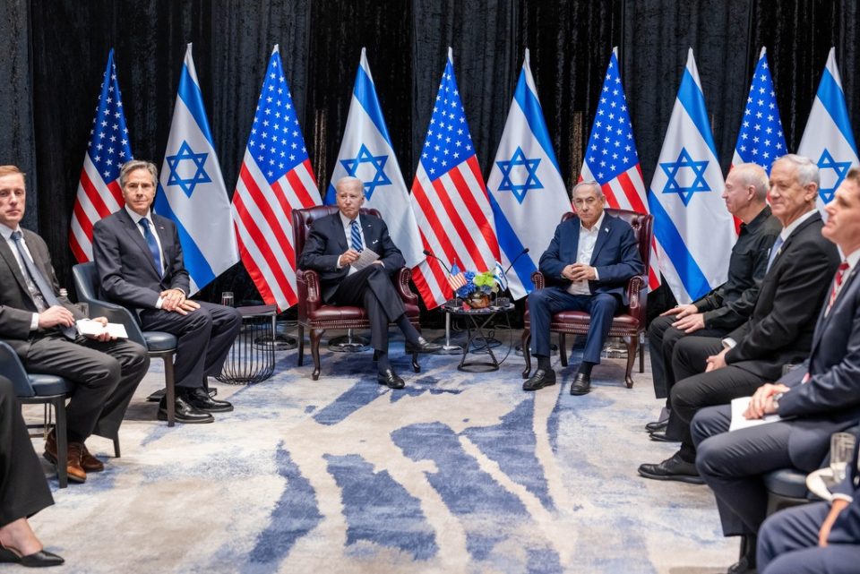 Разговараа Нетанјаху и Бајден: Израел ќе ја продолжи војната