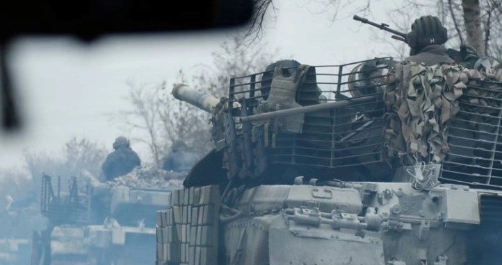 Шојгу тврди дека Русија воено напредува на сите фронтови во Украина