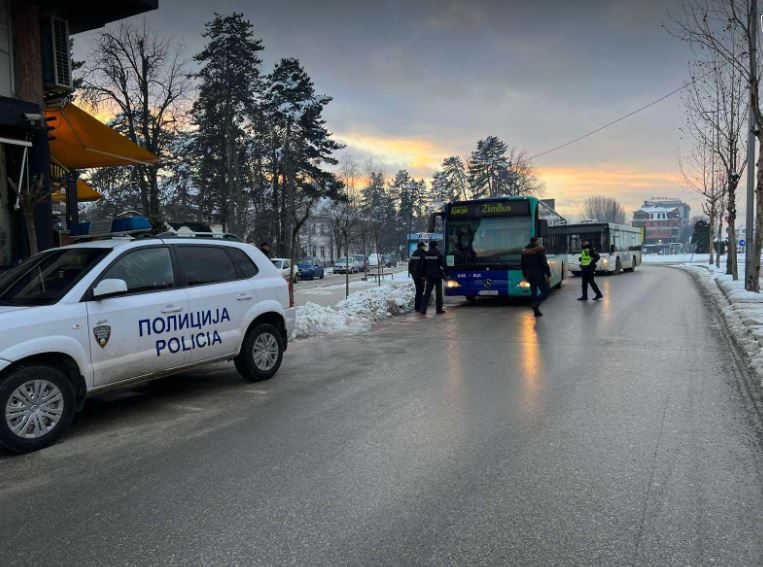 Се контролираат автобусите кои превезуваат ученици на подрачјето на СВР Тетово