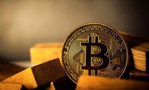 Ерик Трамп станал десет пати побогат по враќањето на неговиот татко во Белата куќа: Богатството му го донеле два подвизи