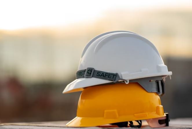 Работник во градежна фирма пронајден починат во објект