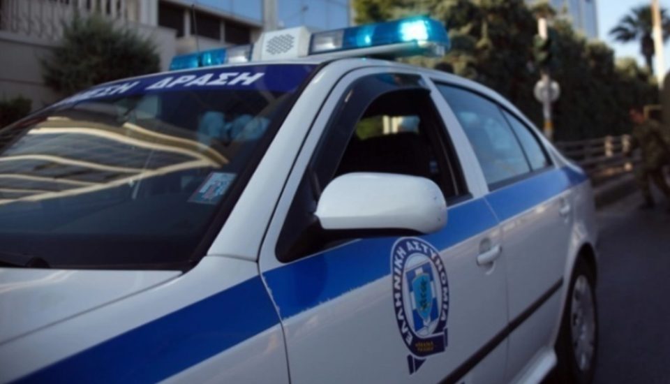 Вооружениот маж кој упадна во бродска компанија во Атина уби три лица и се самоуби