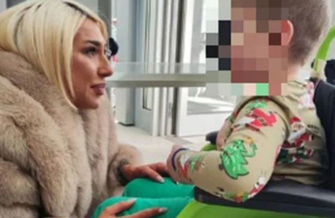 Емотивно видео: Јована Јеремиќ се расплака кога го запозна ова дете во инвалидска количка