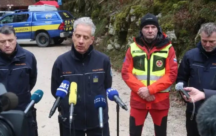 Пет лица се заробени во пештера, голема спасувачка акција на Балканот