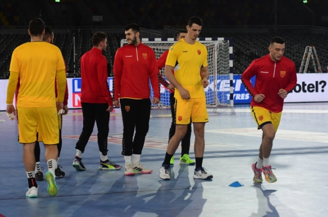 Карабатиќ внимателен дуелот со македонската репрезентација: Првите натпревари секогаш се многу тешки