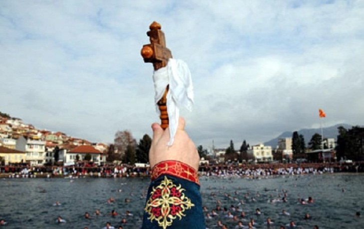 Охрид подготвен за најмасовната верска манифестација во земјата, празнувањето на Богојавленскиот водосвет
