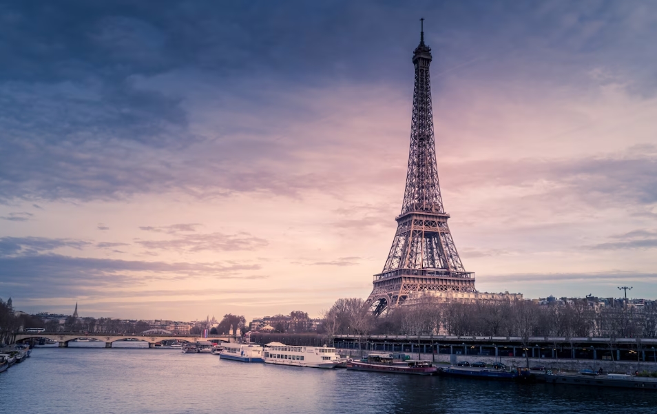 Париз ги покачи туристичките такси пред Олимпијадата