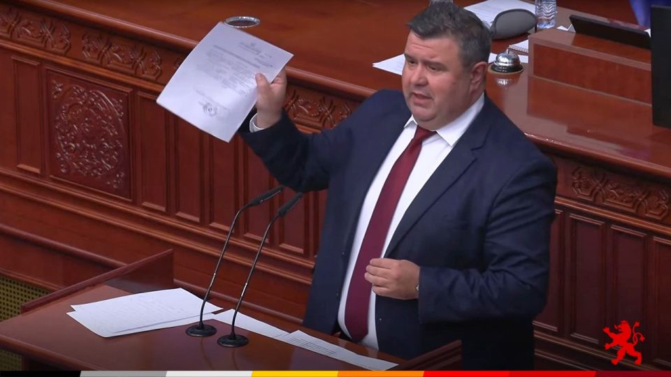 Мицевски: Разрешувањето на министрите е политичко барање на ДУИ организирано и спроведено од Груби поради стравот од окрупнување на албанскиот опозициски блок и поразот на изборите