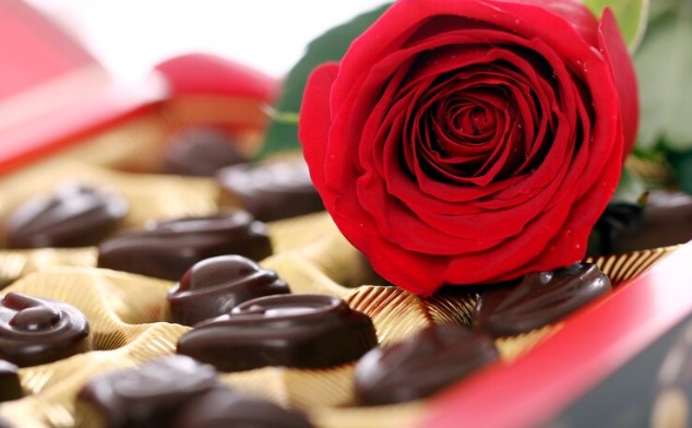 Чоколадно „цвеќе“ – како подарок за Денот на вљубените