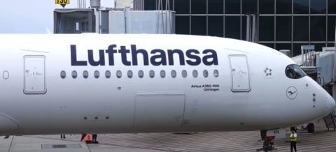 Откажани стотици летови на „Луфтханза“