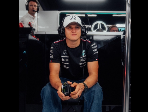 Шумахер бара втора шанса во Формула 1