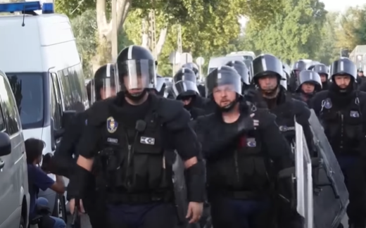 Унгарија испраќа 31 полицаец на границата меѓу Србија и Македонија