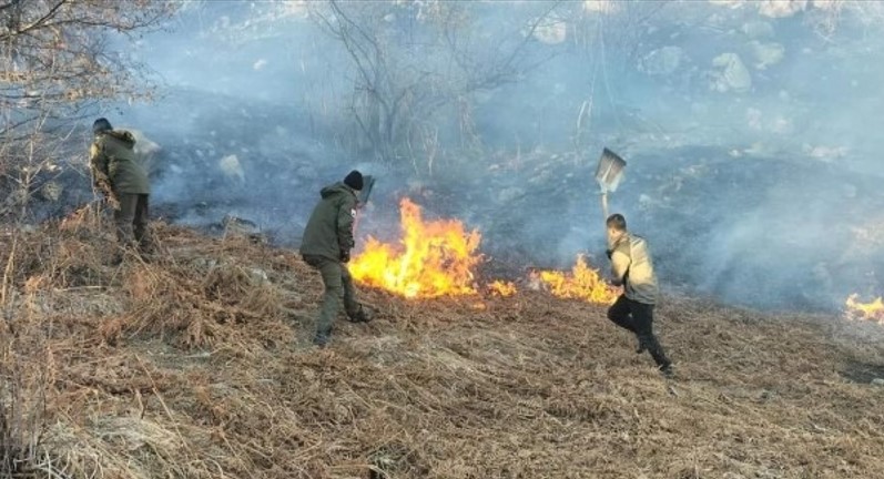 Четворица ренџери од Националниот парк Шар Планина сами изгасиле пожар (ФОТО)