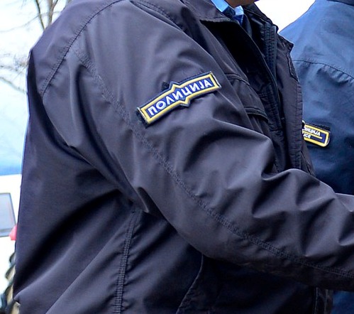 Скопјанец бил агресивен кон полицајците кои го уапсиле