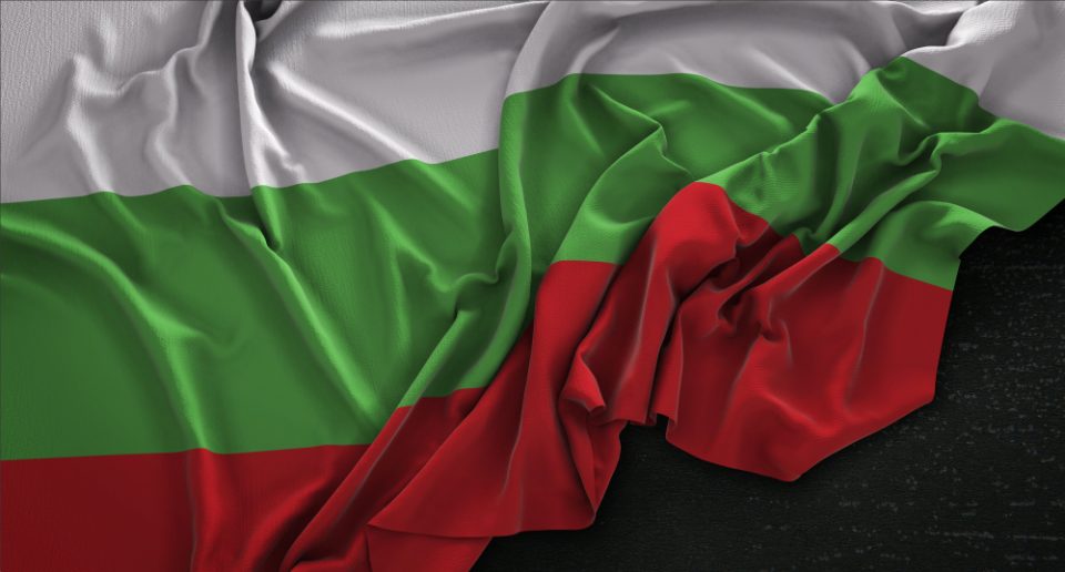 Бугарскиот премиер Денков поднесе оставка