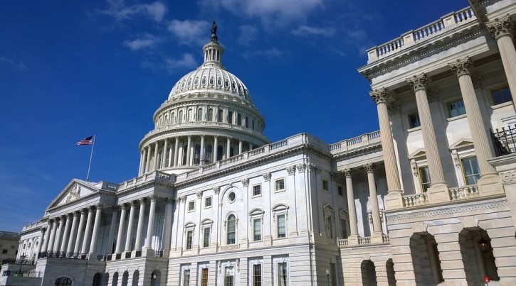 Американскиот Сенат усвои буџетски пакет во износ од 1,2 билиони долари