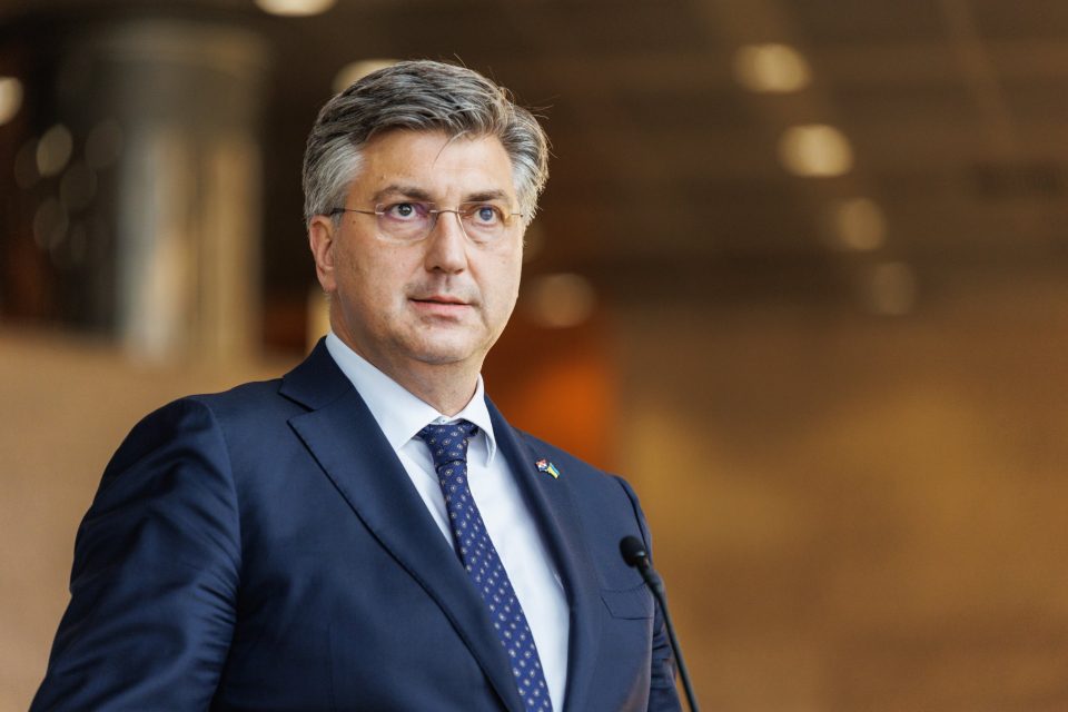 Пленковиќ потврди дека ќе биде носител на листата на ХДЗ на изборите за Европскиот парламент