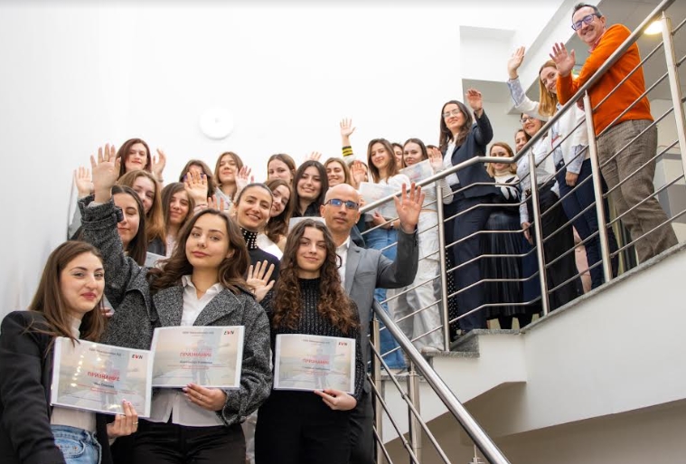 Наградени најдобрите учеснички во „Предизвик за средношколки“