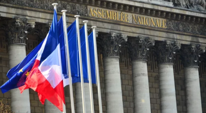 Франција купува „стратешки важен“ удел од компанијата за кибер безбедност „Атос“