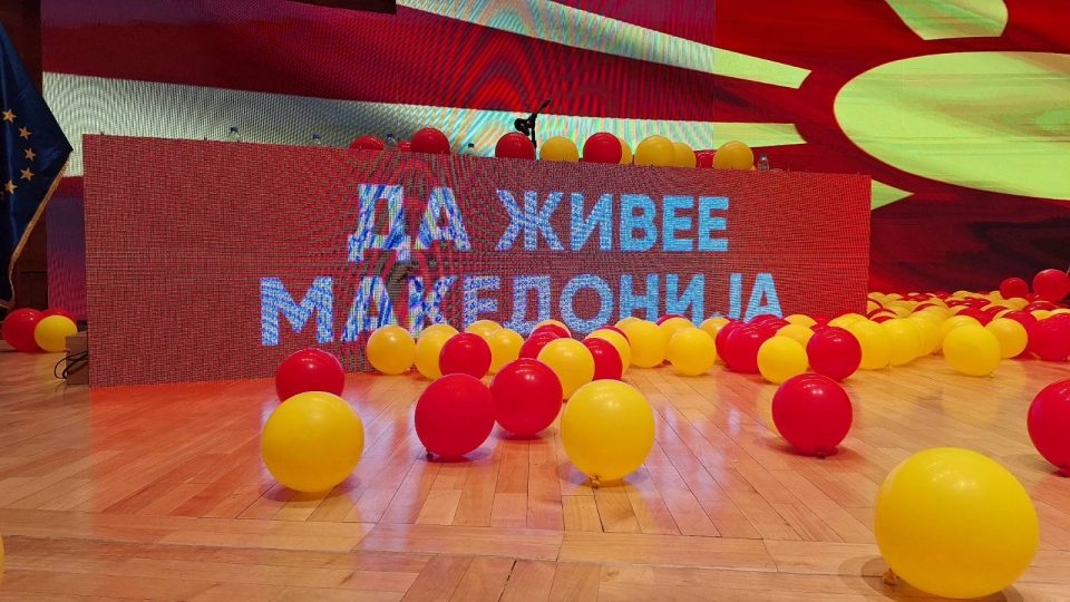Мицкоски: Државата е во хаос и му ја одземаа на народот, време е за промени и за Македонија која ќе ја вратиме на народот