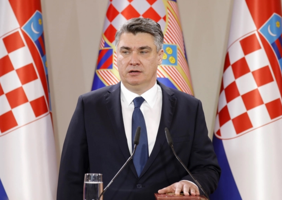 Милановиќ не може да биде кандидат за пратеник или за премиер