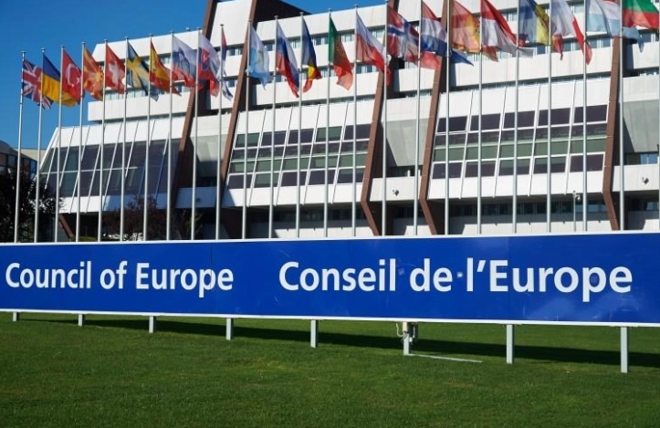 Совет на Европа: Државите мораат подобро да ги штитат трансородовите лица